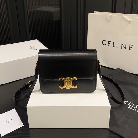 Celine Triomphe Black Bag(18*14) - Picture 1 of 7